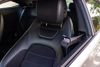 Mercedes-Benz C220d Coupé AMG Line / TOP STAV / - 11