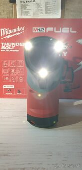 Milwaukee M12 FHAC16 - 11