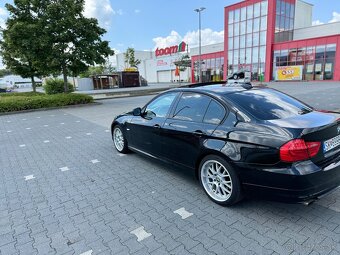 BMW E90 Facelift 2.0d (105 kW)  2011 - 11