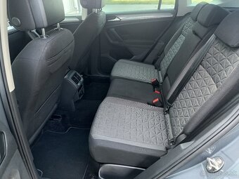 Volkswagen Tiguan 2.0 TDI EVO 12/2021 Manuál - 11