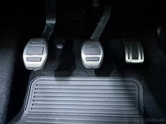 Citroën C4 X YOU PureTech 100 S&S BVM6 - 11