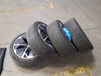 AUDI Q4 e-tron 40 e-tron basis 150KW - 11