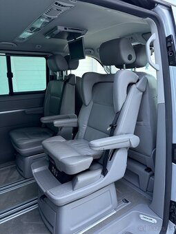 VW Multivan T5 2.0 TDI 4Motion DSG Highline - 11