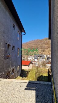 7-izbový  rodinný dom v meste Dobšiná - NA PREDAJ - 11