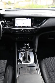 Opel Insignia CT 2.0 CDTI BiTurbo 210k S&S 4x4 AT8 89tis.km - 11