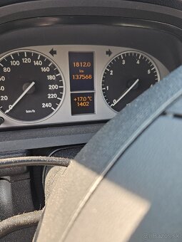 Mercedes Benz B150 - 11