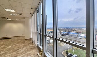 Špičkové obchodno - kancelárske priestory na mieru - OPROTI  - 11