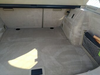 BMW Rad 3 Touring 320D (174 000 km) - 11