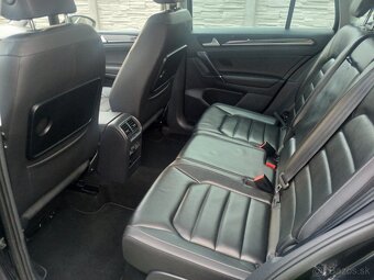 VW Golf sportsvan 2.0tdi - 11