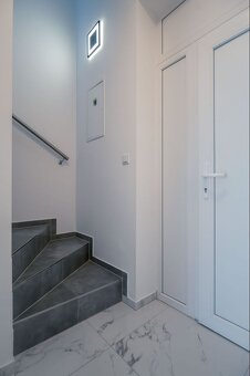 Na predaj moderný 2-izbový rodinný dom v Senci – Holubia uli - 11