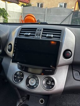 TOYOTA RAV4 2.2 D4-D 4x4 - 11