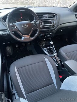 Hyundai i20 1.2i 16V 27000KM - 11