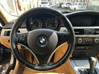 BMW e91 330d xDrive - 11