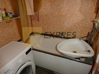 RK EXPRES - na predaj 2 izbový byt v Handlovej, ul.MC - 11
