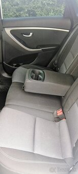 Hyundai i30 - 11