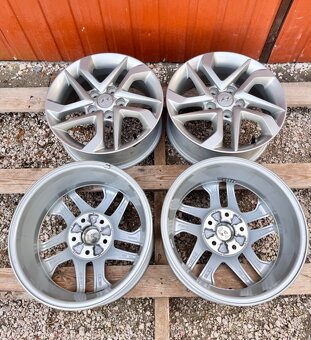 5x114,3 R16 originál alu disky Hyundai Tucson - senzory TOP - 11