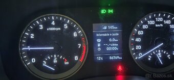 Predám HYUNDAI TUCSON 1.6 Tgdi, benzín 130kw, 4x4  + ťažné - 11
