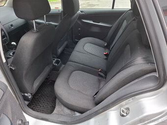 ŠKODA FABIA COMBI 1.4 TDi r.v. 2007 - 11