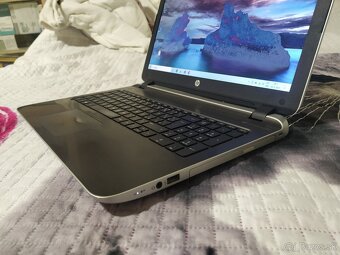 HP. i7. RAM 16 GB. SSD 512 GB. Nová baterka. Nvidia 2+6 GB. - 11