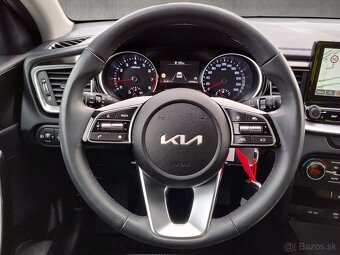 KIA Ceed SW, 1.5 T-GDi M6, GOLD - 11
