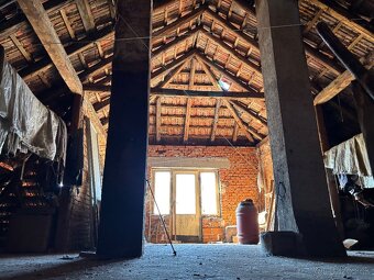 PREDAJ: Dom s pozemkom 1748 m2, Veľká Čierna, okr. ZA - 11