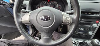 Subaru Outback  2.0 D 4x4 - 11