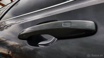 Volvo XC60 B5 2.0L Momentum Pro AWD A/T - 11
