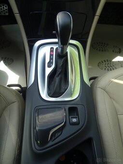 Opel Insignia SPORTS TOURER 2.0 CDTi 4x4 automat, Prodáno - 11