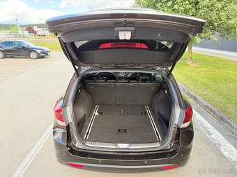 Hyundai i40 1.7 CRDi DCT Premium - Automat, Diesel 104 kW - 11