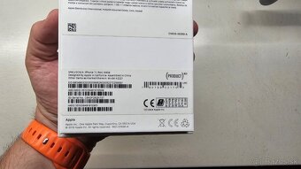 Apple iPhone 11 red 64GB - nová batéria - 11