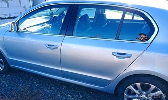 Chladičová stena Superb 2 2,0tdi 125kw - 11