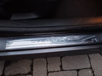 Renault Laguna AC Kombi, šedá metalíza - 11