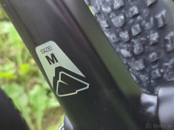 Horsky bicykel carbon celoodpruzeny ram M pneu 29 - 11