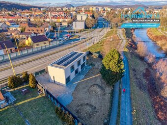 Rodinný dom s polyfunkciou - 11