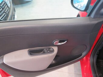 Renault Clio 1.2 55kW,klima,po servisu+DÁREK - 11