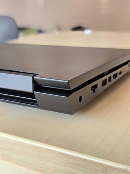 OMEN 17-ck2003 - 17" 240Hz 1440p, RTX 4090, i-9 13900HX - 11