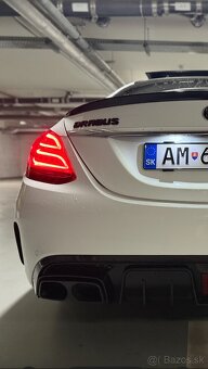 Mercedes benz - AMG C63 - 11