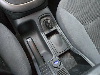 Fiat Croma 1.9 JTD __ Automat - 11