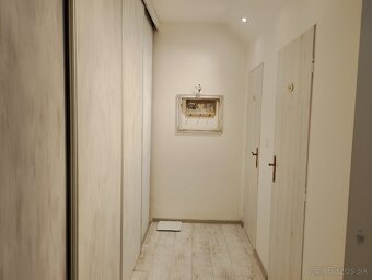 Luxusný trojizbový byt s dvoma loggiami v Lučenci. - 11