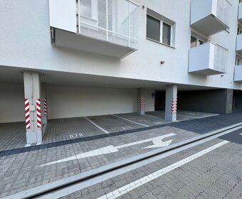 Moderný 1 izbový byt s parkingom v Ružinove - 11