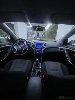 Hyundai i30 CW 1.6 Crdi, 81kw (2014) - 11