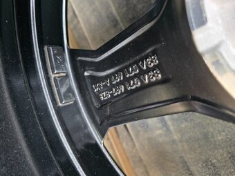 Zánovná Zimná Sada AUDI Q3/KODIAQ/TIGUAN 215/65 R17 - 11