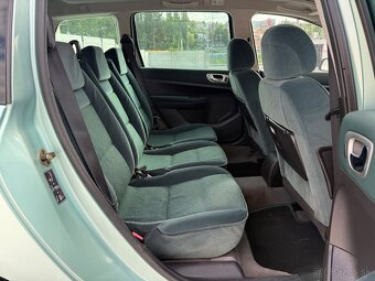 Peugeot 307 SW 1.6 16V - 11