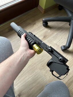 Predám airsoft Granátomet E&C Celokovový 40mm M203 - 11