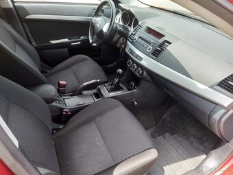 Mitsubishi Lancer 1.5 MIVEC Invite - 11