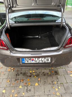 Peugeot 301 Facelift - 11