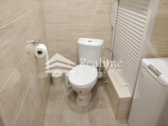 Prenajmeme zrekonštruovaný 2 izb. byt - 11