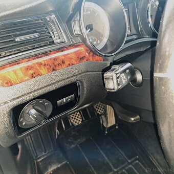SUPERB 2.0 TDI 4x4 - 11