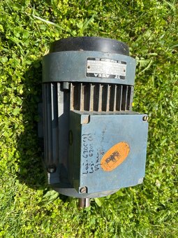 Elektromotor na cirkulár - 11
