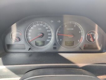 Volvo V70 - 11
